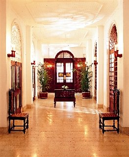 Galle Face hotel Sri Lanka, www.barefootluxe.wordpress.com
