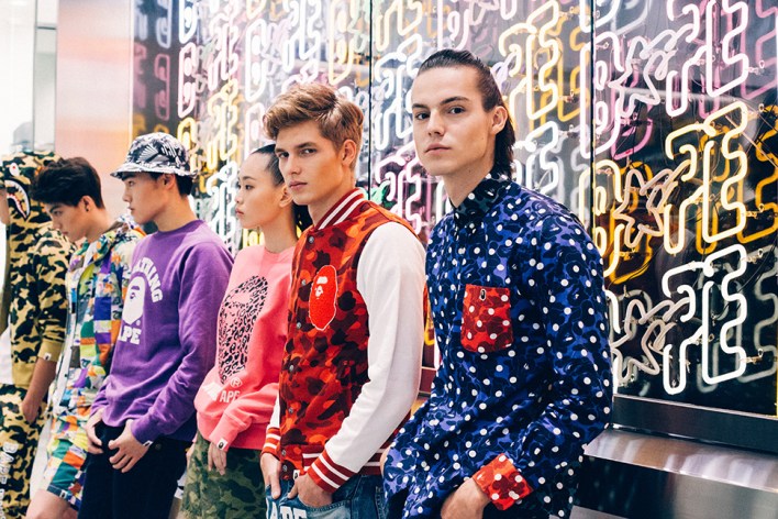 BAPE-A-BATHING-APE-Street-Fashion-Collection-Branch-First-Shop-Thailand-Bangkok-EMQuartier-Dooddot-1[1]