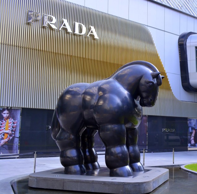 Central Embassy Bangkok fashion luxury shopping mall, www.BarefootLuxe.net