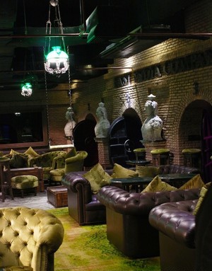 Maggie Choos Bangkok bar