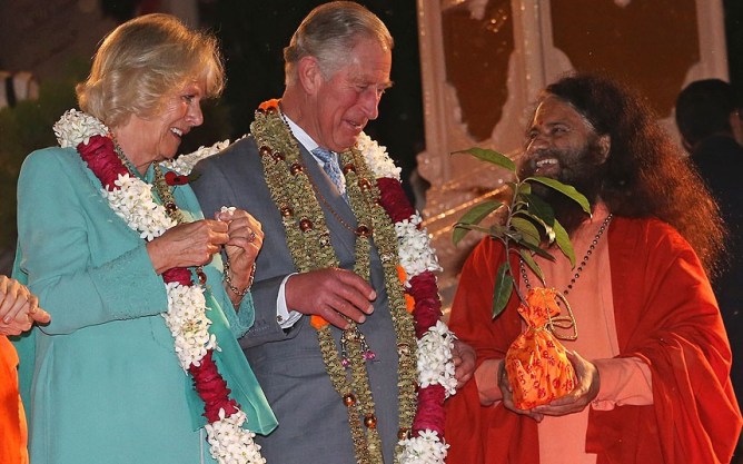 Charles-Camilla-Rishikesh, www.barefootluxe.wordpress.com 