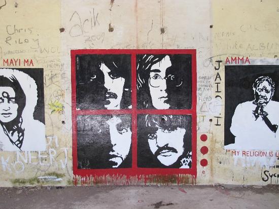 Beatles ashram Rishikesh, www.barefootluxe.wordpress.com