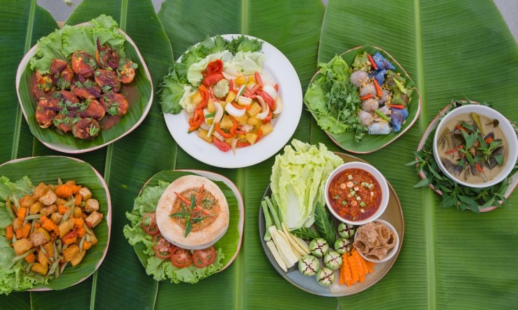 Museflower Retreat & Spa Chiang Rai, Thailand.vegetarian cuisine buffet