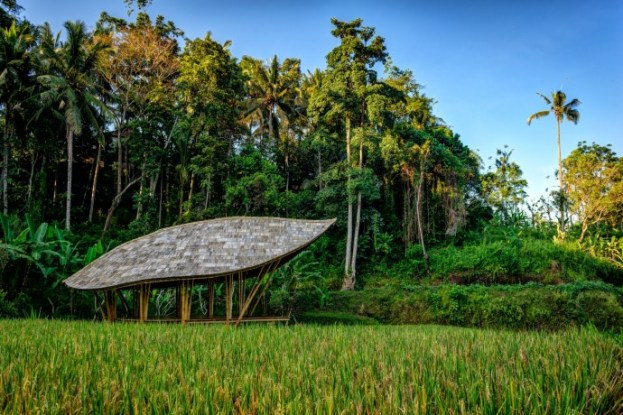 Four Seasons Sayan Bali, best luxury spa resorts Asia, www.BarefootLuxe.net