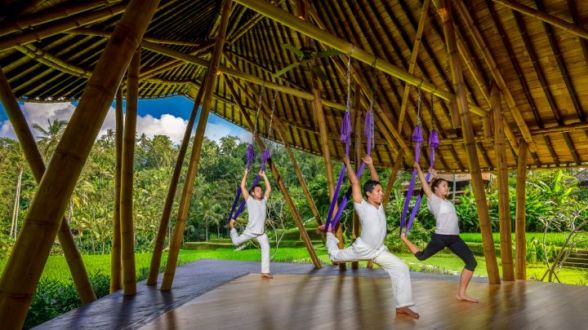 Four Seasons Sayan Bali, best luxury spa resorts Asia, www.BarefootLuxe.net