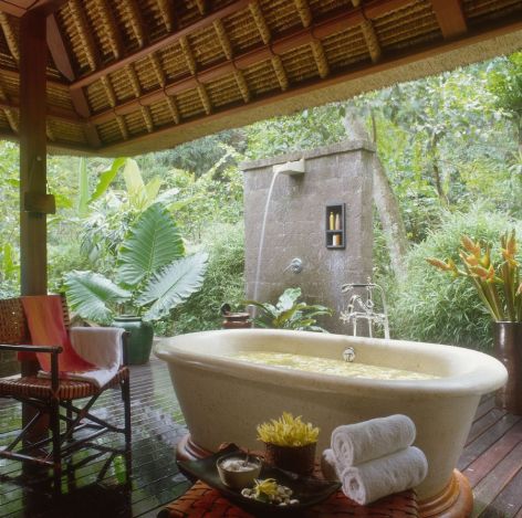 Four Seasons Sayan Bali, best luxury spa resorts Asia, www.BarefootLuxe.net