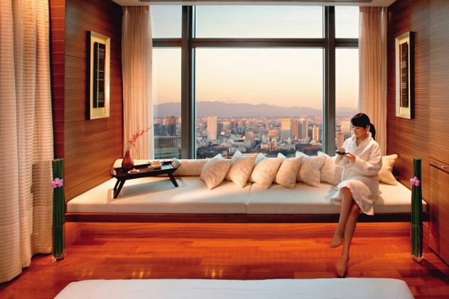 Mandarin Oriental Tokyo spa, www.BarefootLuxe.net, luxury hotels spa Asia Tokyo