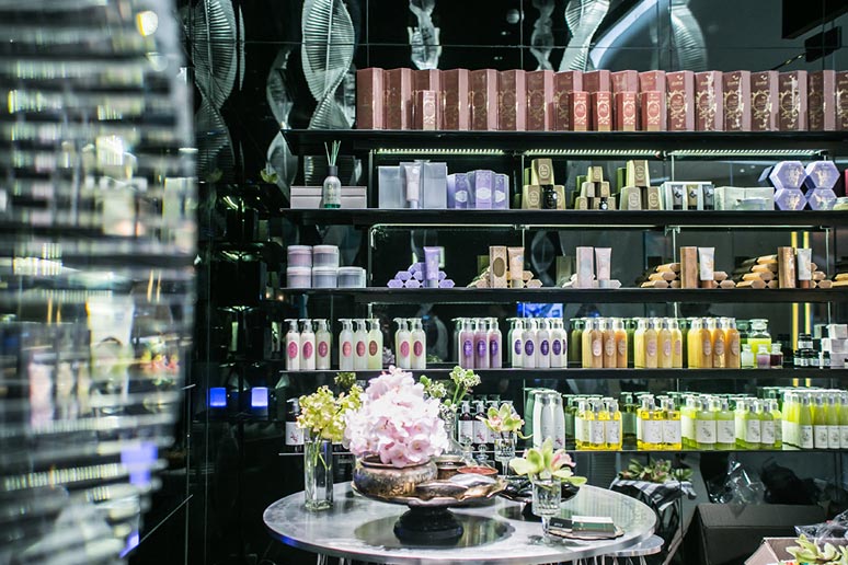 Dii Wellness Med Spa Bangkok, best luxury spas Bangkok Thailand Asia, www.BarefootLuxe.net