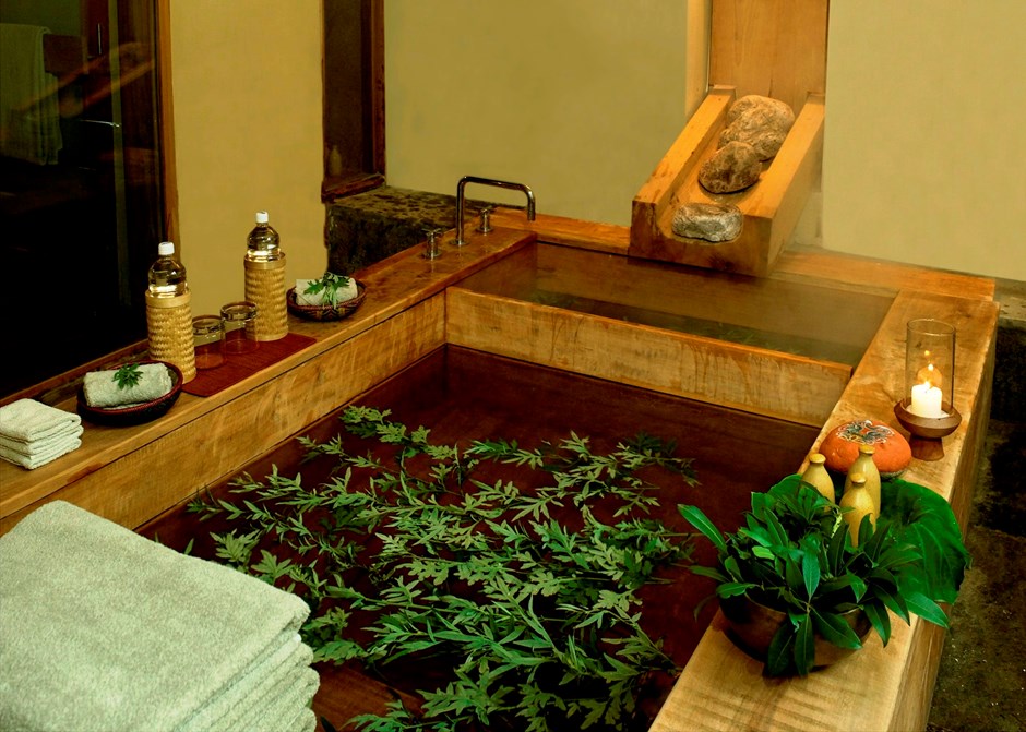 Amankora Bhutan, best luxury resorts Asia, www.BarefootLuxe.net