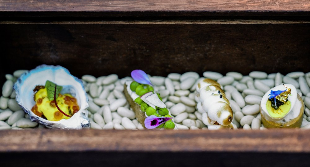 Hurawalhi Resort Maldives, best romantic luxury resort Maldives, best luxury underwater restaurant, www.BarefootLuxe.net