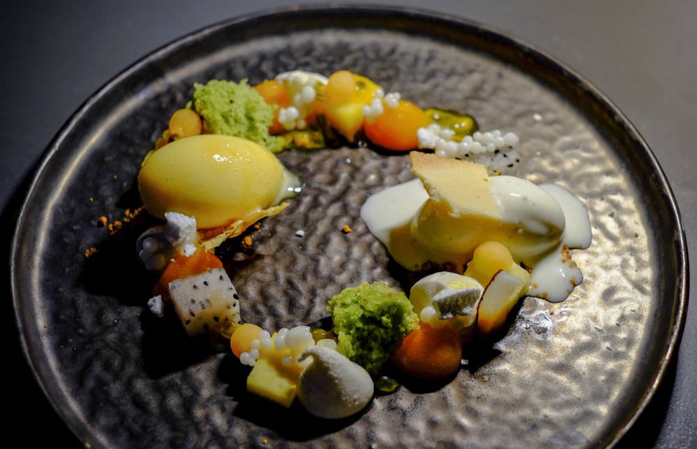 Hurawalhi Resort Maldives, best romantic luxury resort Maldives, best luxury underwater restaurant, www.BarefootLuxe.net