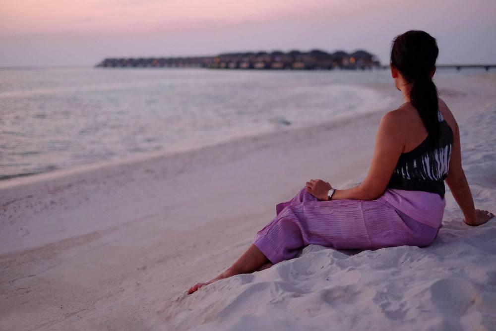 Hurawalhi Resort Maldives, best romantic luxury resort Maldives, best luxury underwater restaurant, Chami Jotisalikorn, www.BarefootLuxe.net