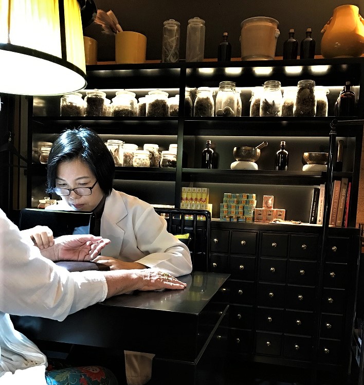 Six Senses Maxell Singapore, luxury boutique hotel Singapore, historic hotel Singapore, www.BarefootLuxe.net